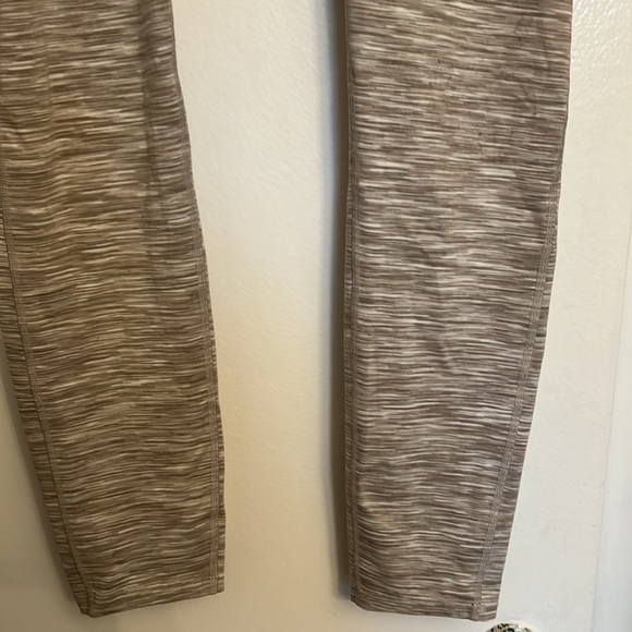 Outdoor voices leggings - Picture 3 of 7